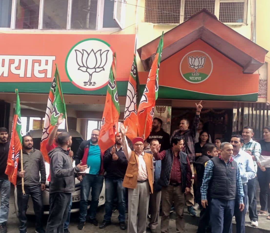 23207692-1ae6-4586-bb4a-0df71609883d