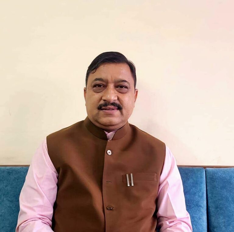 c2dde0a9-1c45-43e9-aa0d-557bc3c3473e