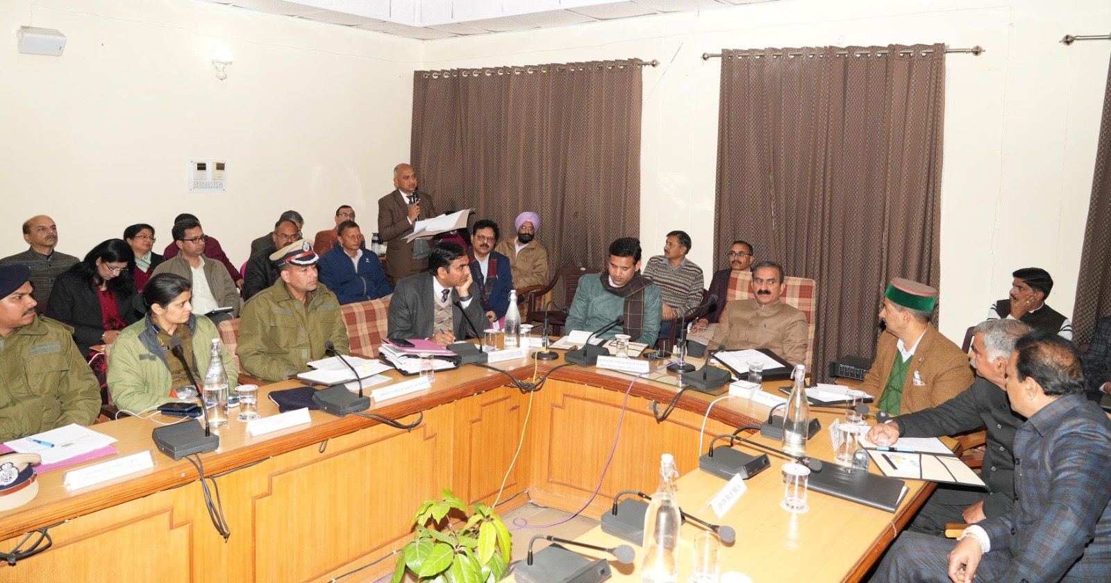 45a16c3b-ea25-45e4-b06b-09f9e26f49f1