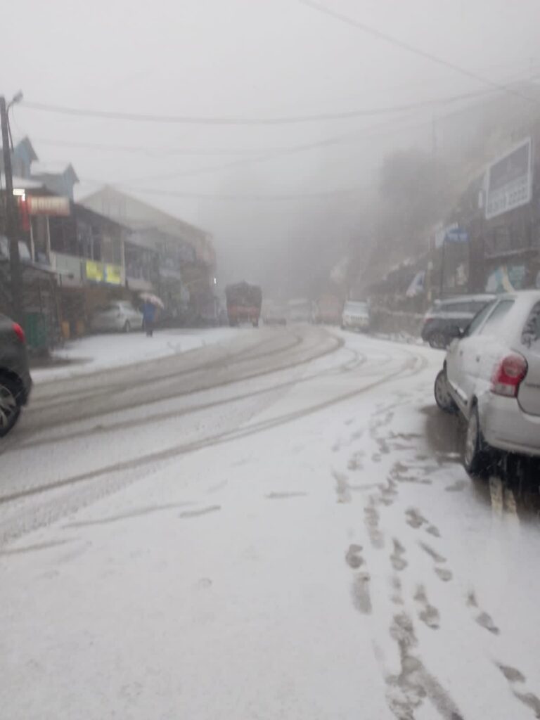 ff706be5-db08-43ba-adf3-c086479daee3