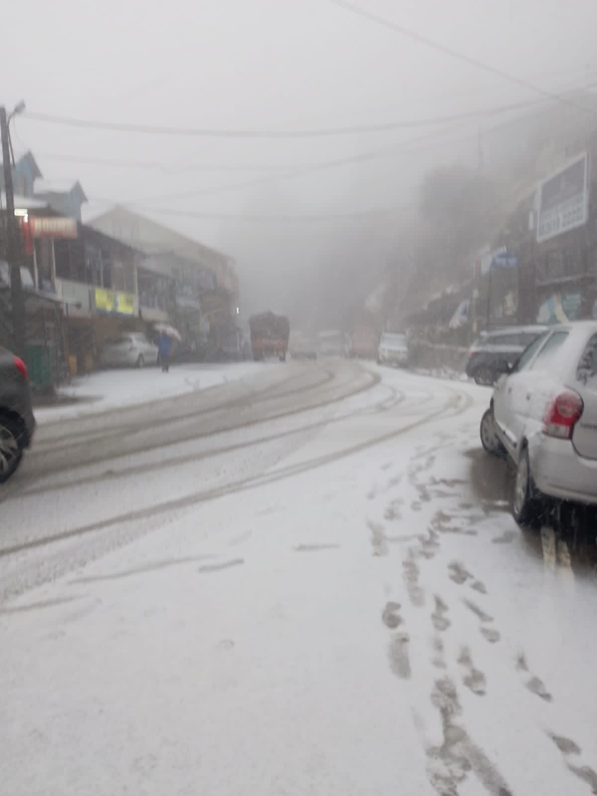 ff706be5-db08-43ba-adf3-c086479daee3