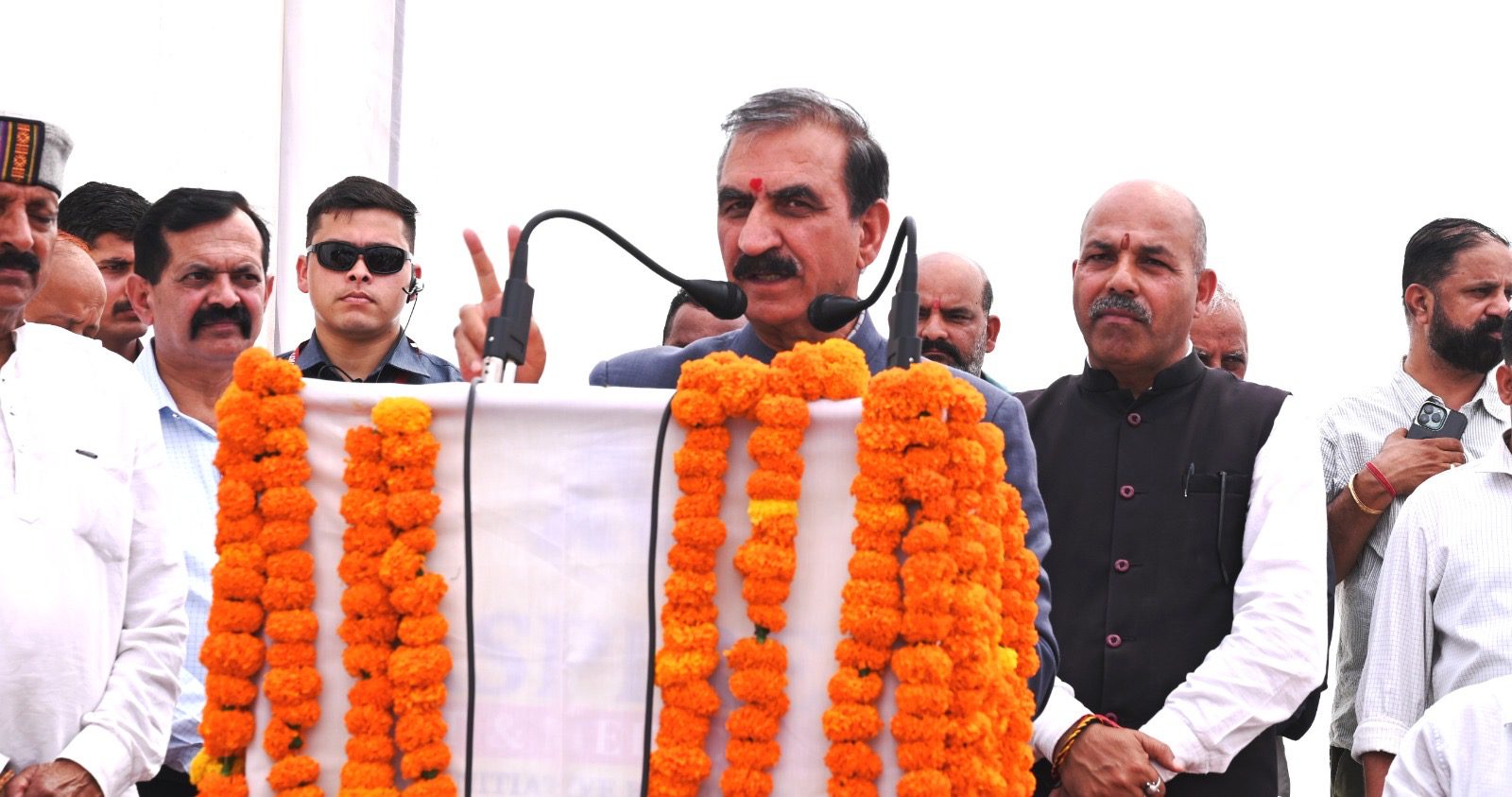 7adfe420-536c-4418-b8be-d8140aa3efe8