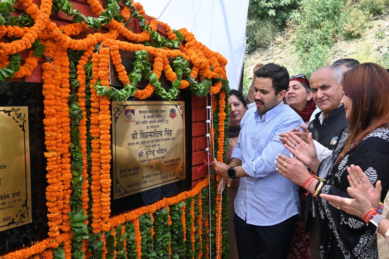 ba0afd93-a405-4413-a728-92c456514c5a