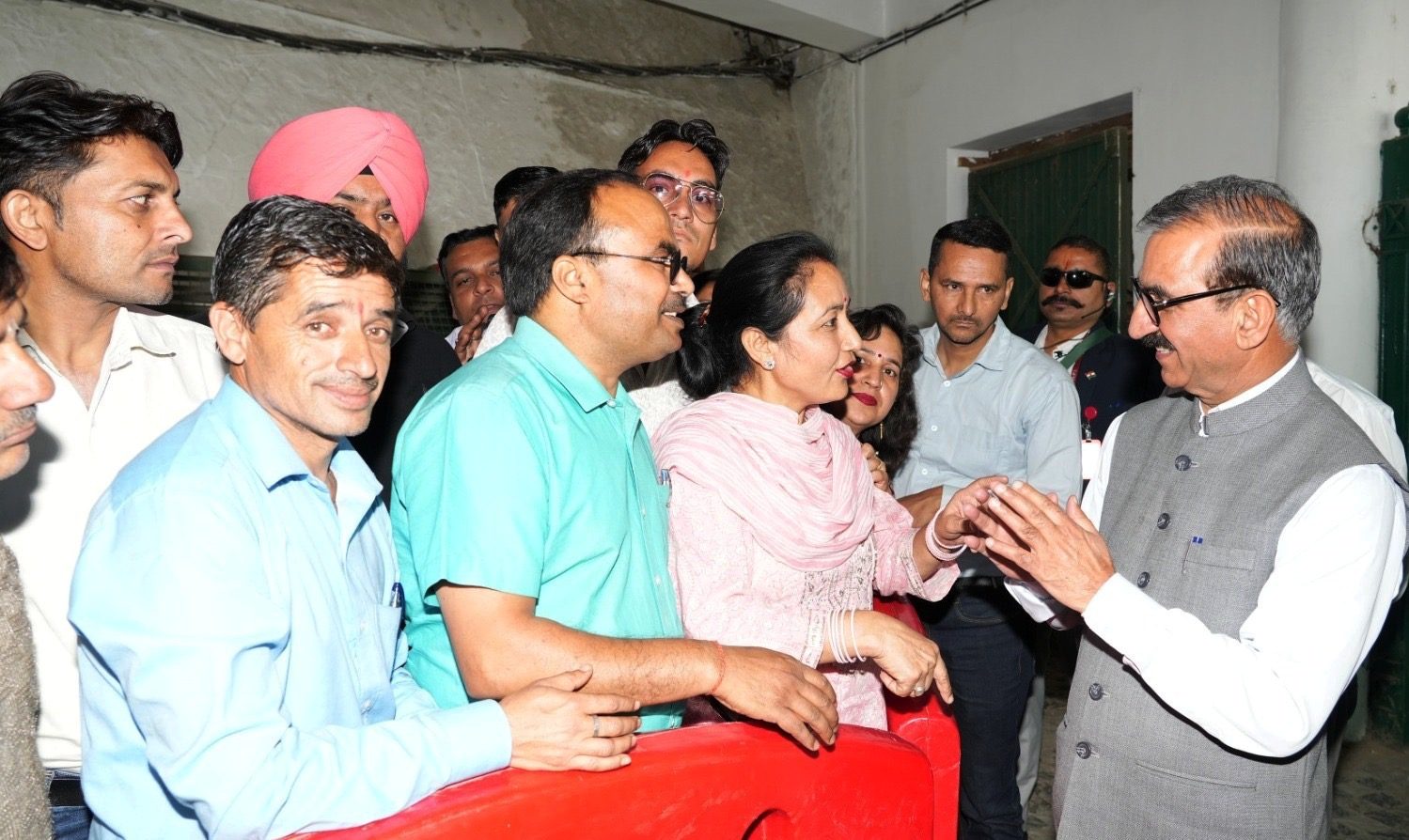 cc980d9f-0e5f-4f72-92b9-a60268d07b74