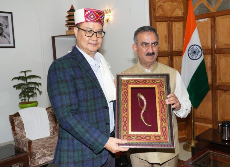 4bdadf6b-ff9e-47a2-aad9-f93db5a18dc2