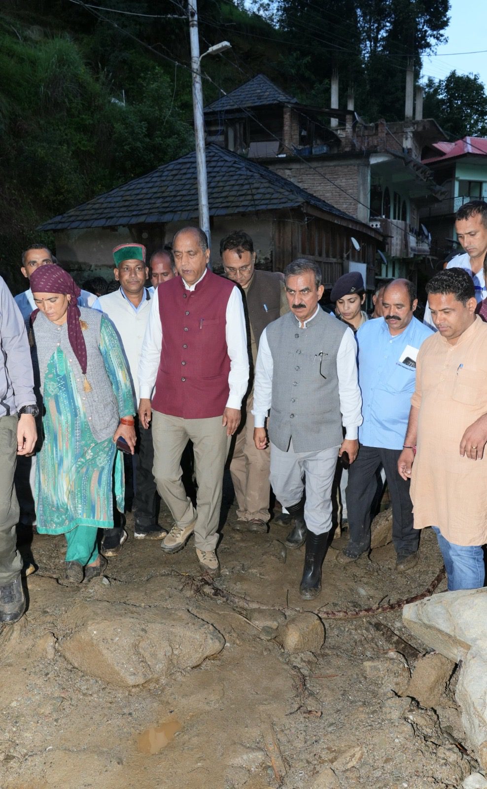 dc13ab39-1cc1-4b8e-be40-01edffd557f6