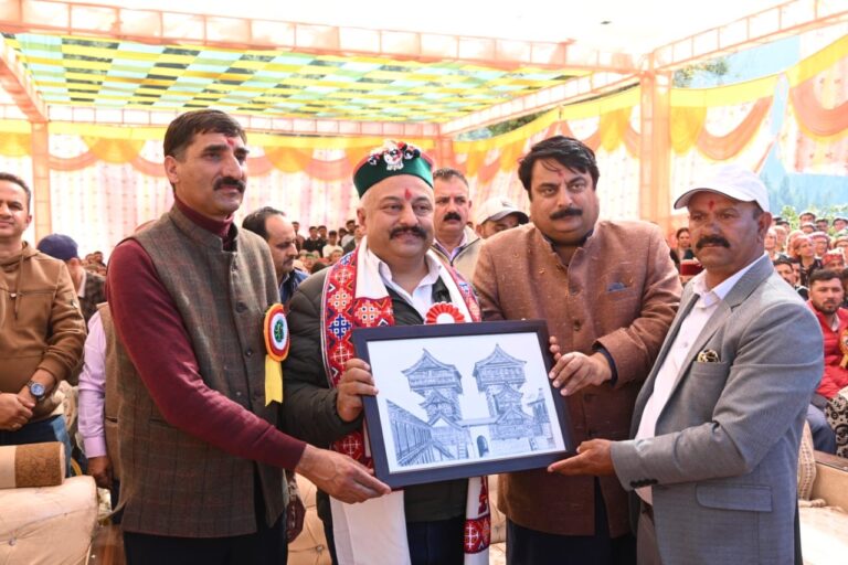 12915a58-29d6-4a36-8d8f-38fb245a92f5