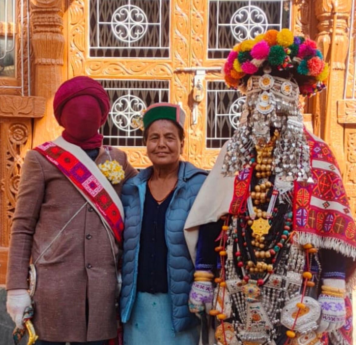 e99d4ac9-6db5-4732-a687-8bc4a7d36644