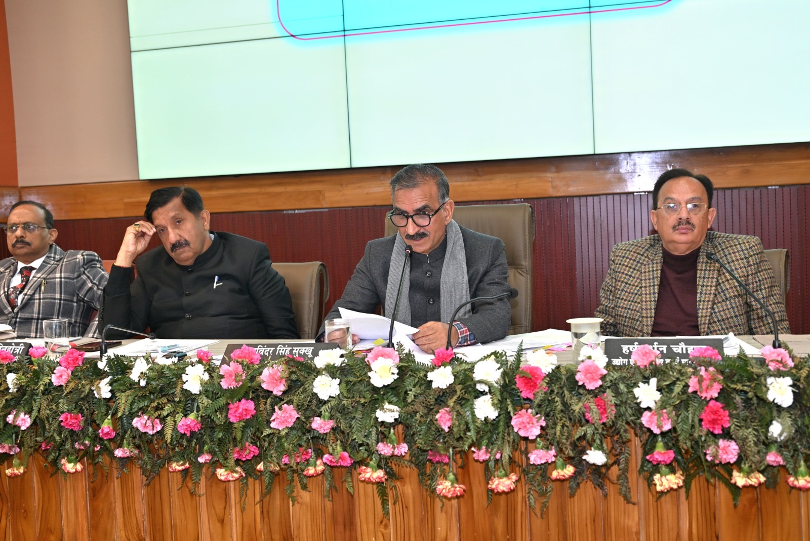 e577dca4-0534-4524-9c33-2ff339cb45d2