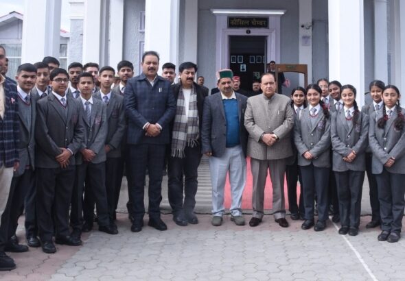 f7cdf13d-e844-48d0-81ae-00333aeb98df